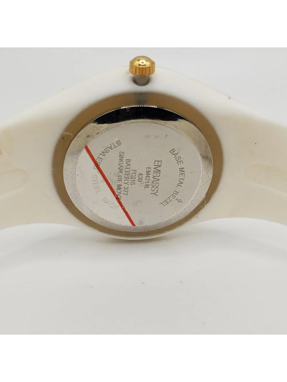Embassy Quartz Womens Watch 30mm White/Gold Tone New Battery